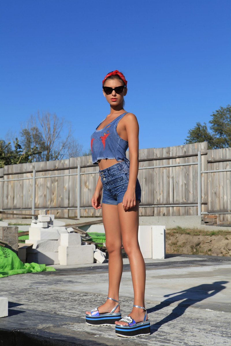 Еленка, 26 лет, 4 размер груди